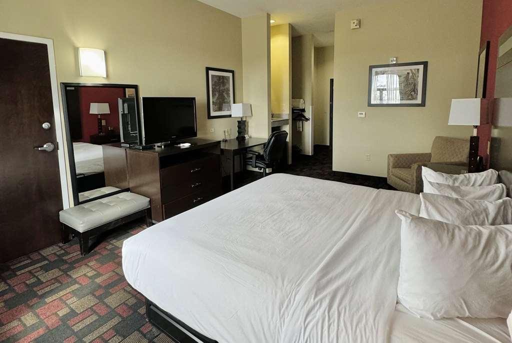 Wingate By Wyndham Lake Charles Casino Area Room photo